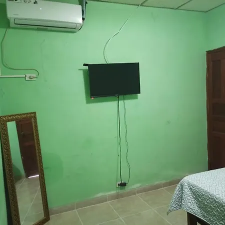 Hostal Familiar Argeñal David Exterior foto