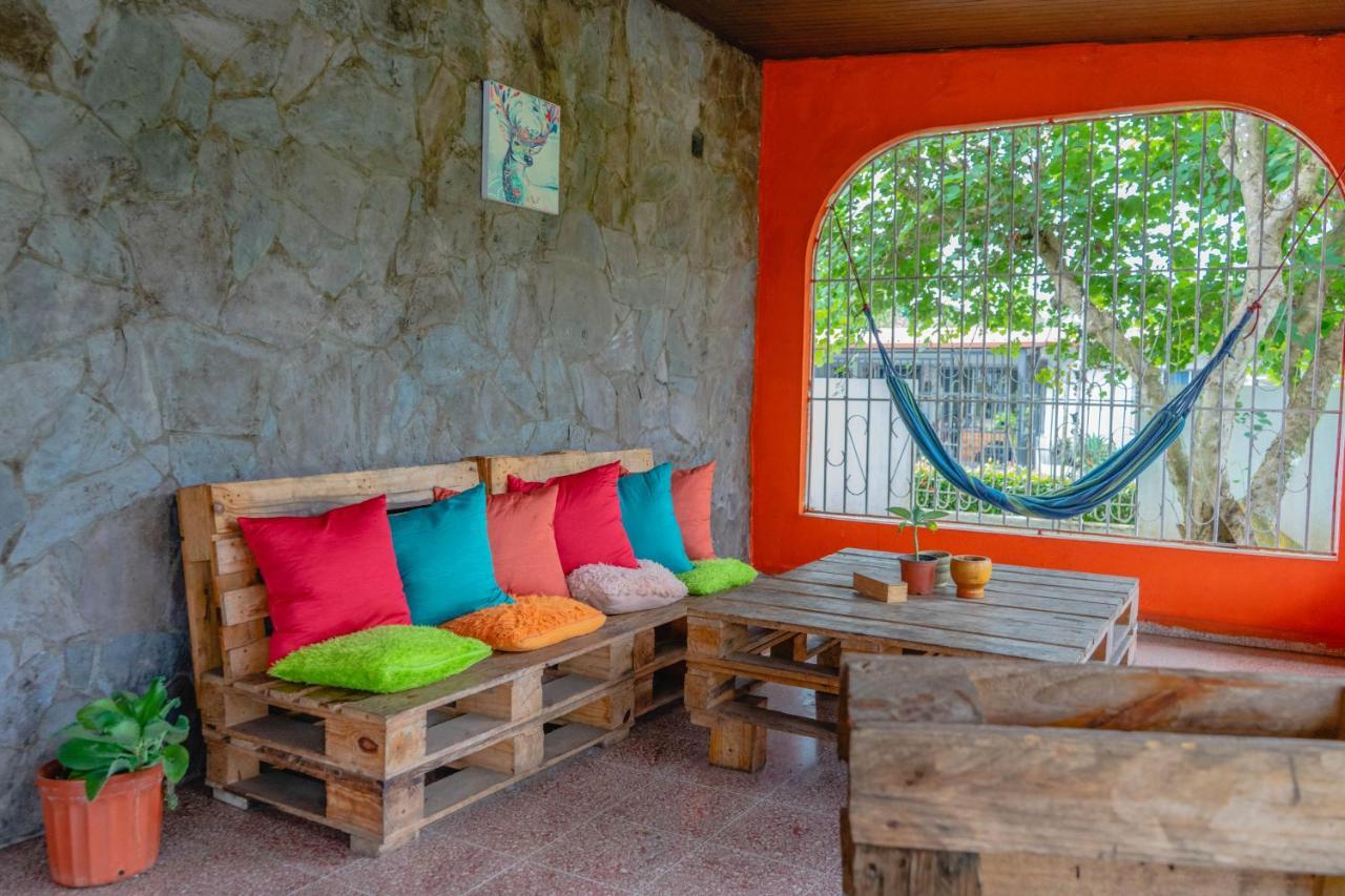 Familiar Argeñal Hostal